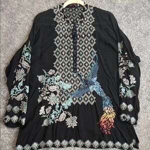 Johnny Was Phoenix Henley Blouse in Black